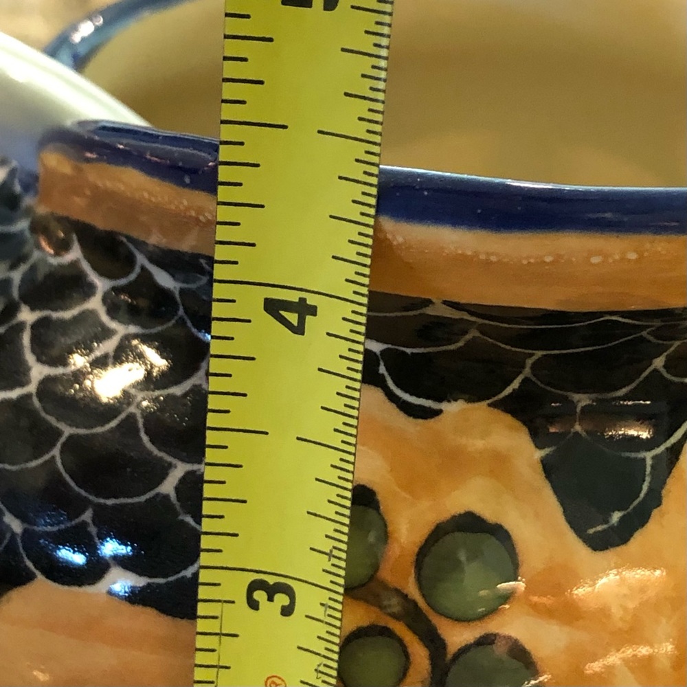 Talavera | Hand Painted Gravy Boat - Picture 12 of 14